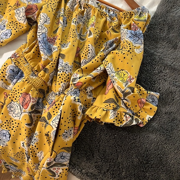 Cest 1946 short jumper with ruffles - Picture 2 of 2